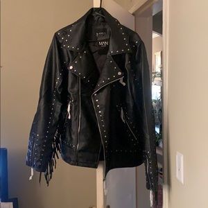 A brand new men’s boohooman leather jacket L